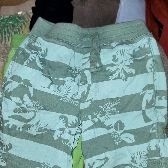 Bundle of Boys Long Pants and Shorts Size 4 / 10pc set - Picture 5 of 7